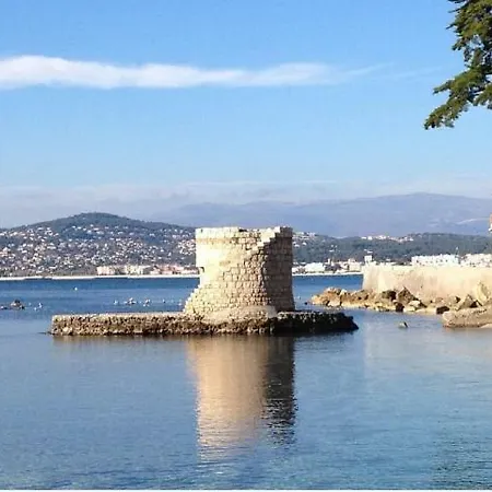 à Juan Golfe Juan